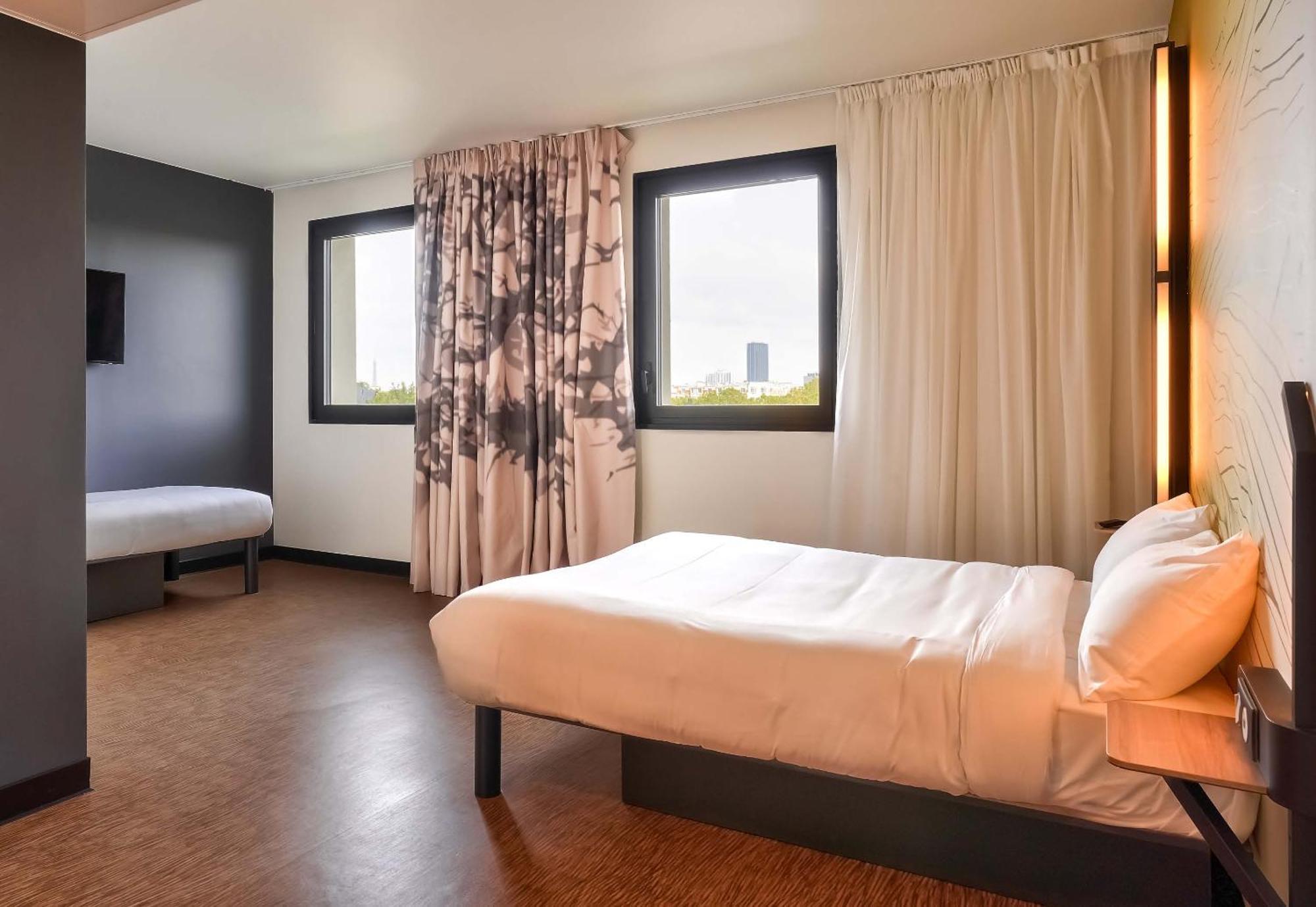 B&B Hotel Paris Porte D'Orleans มงต์รูช ภายนอก รูปภาพ