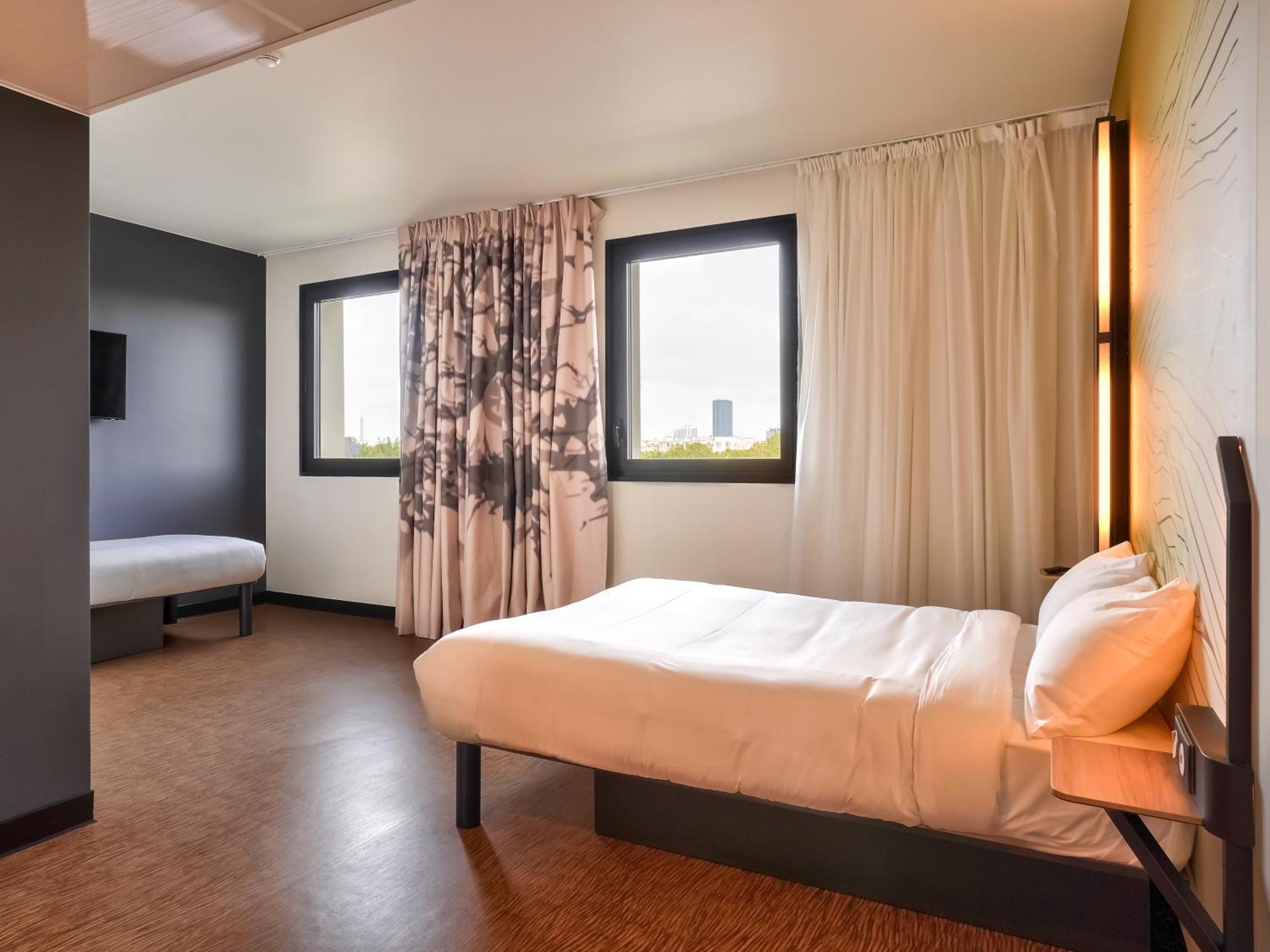 B&B Hotel Paris Porte D'Orleans มงต์รูช ภายนอก รูปภาพ